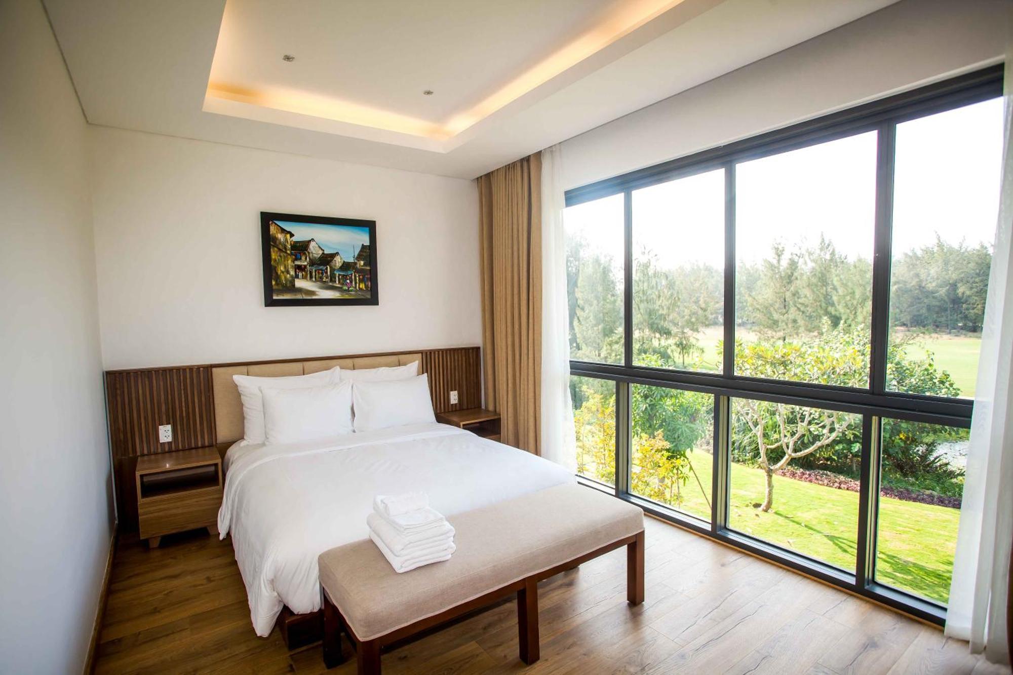 Deluxe Beach Villas By Danatrip Da Nang Luaran gambar