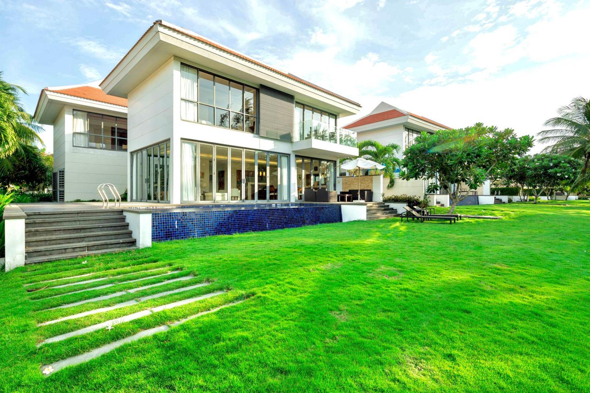 Deluxe Beach Villas By Danatrip Da Nang Bilik gambar